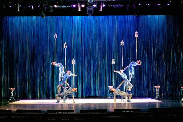 Acrobats_of_China_show_schedule