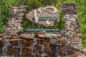 Indian_pointe_village
