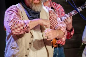 Old_trail_christmas_show