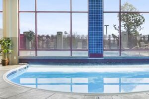 Thousand_hills_resort_hotel_pool