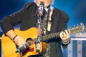 kenny_rogers_tribute_branson-1